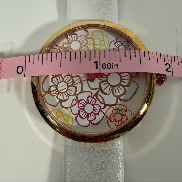 Betsey Johnson watch main image 10